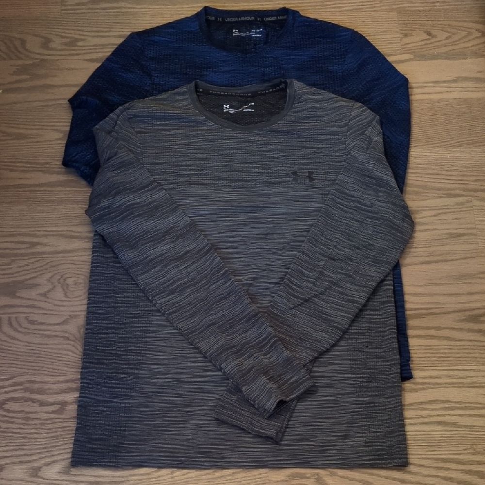 Under Armour 2 Shirt Bundle Medium Blue & Gray Long Sleeve Performance Shirts